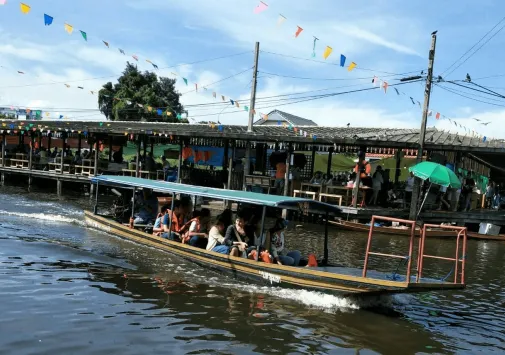 ตลาดโบราณบางพลี